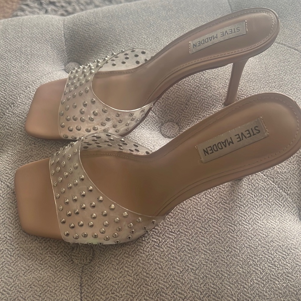Women heels